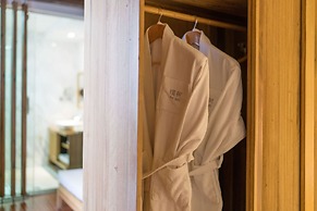 Dali Old Courtyard Boutique Inn