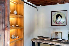 Dali Old Courtyard Boutique Inn