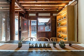 Dali Old Courtyard Boutique Inn