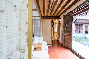 Dali Old Courtyard Boutique Inn