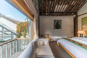 Dali Old Courtyard Boutique Inn