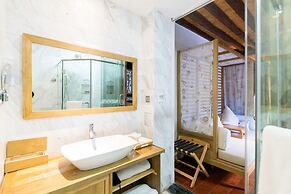 Dali Old Courtyard Boutique Inn