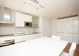 Jardines Las Golondrinas Elviria