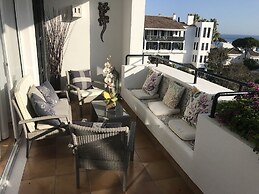 Jardines Las Golondrinas Elviria