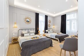 Budapest Holidays Residence