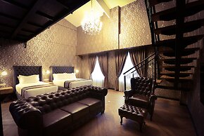 1969 Business Suites