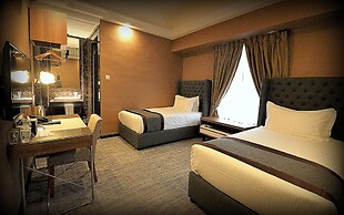 1969 Business Suites