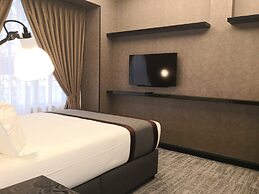 1969 Business Suites