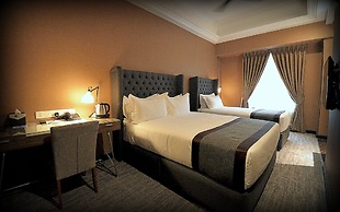 1969 Business Suites