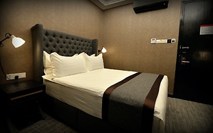 1969 Business Suites