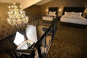 1969 Business Suites