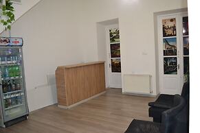 Guest House 36