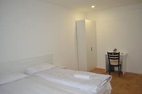 Guest House 36