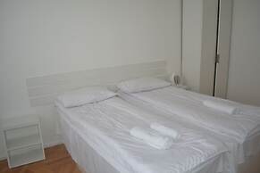 Guest House 36