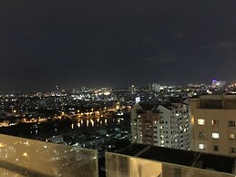 The GoldView Luxury Apartment