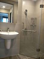 The GoldView Luxury Apartment