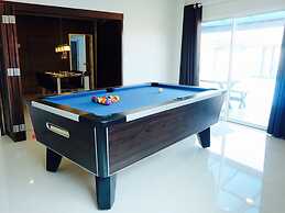 Moon Terrace Pool Villa