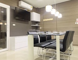 Moon Terrace Pool Villa