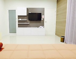 Moon Terrace Pool Villa