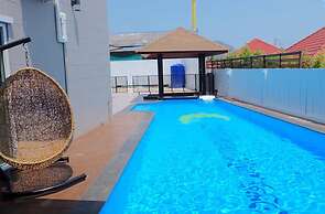Moon Terrace Pool Villa