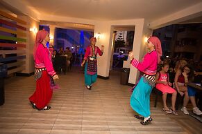 Cleopatra Golden Beach Hotel