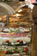 Cleopatra Golden Beach Hotel