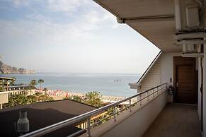 Cleopatra Golden Beach Hotel