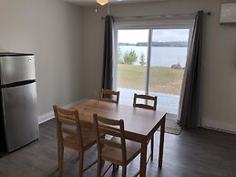 The Shores of Deer Lake