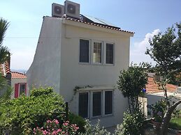 Bozcaada Denizyildizi Otel