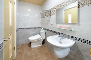 FishHome 15 (NO ELEVATOR, Children under six years old are not allowed