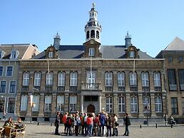 Hotel Roermond Next Door