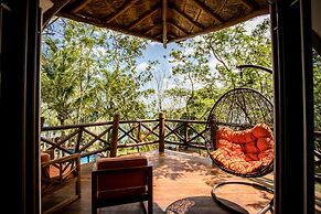 Mia Bacalar Luxury Resort & Spa