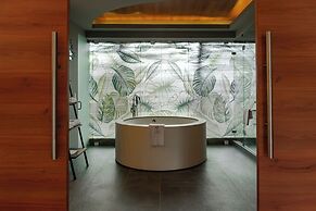 Mia Bacalar Luxury Resort & Spa