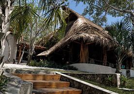 Mia Bacalar Luxury Resort & Spa