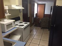 Phillips Historic Motel & Cottages