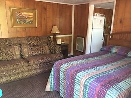 Phillips Historic Motel & Cottages