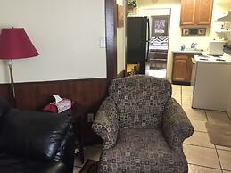 Phillips Historic Motel & Cottages