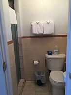 Phillips Historic Motel & Cottages