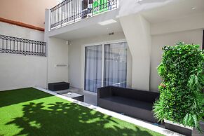 Aquarius Boutique Hotel