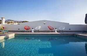 Aquarius Boutique Hotel