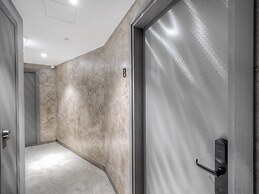 Le Manndi Service Apartment