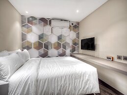 Le Manndi Service Apartment