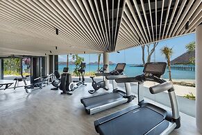 AYANA Komodo Waecicu Beach