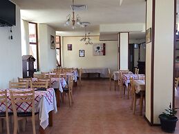 Four Leaf Clover Apartments to Rent