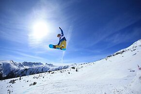 Four Leaf Clover Apartments to Rent