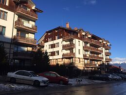 Four Leaf Clover Apartments to Rent