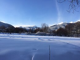 Four Leaf Clover Apartments to Rent