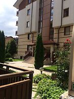 Four Leaf Clover Apartments to Rent