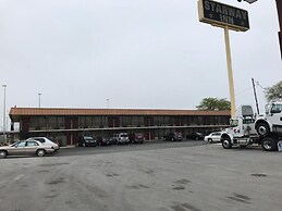 Starway Inn