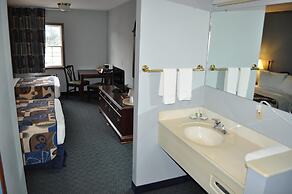 Grand Islander Hotel